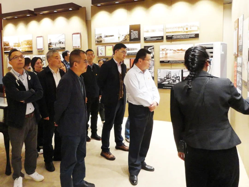 调研1png.png 调研1png.png