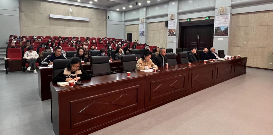 解读2024年全国两会精神2.png 解读2024年全国两会精神2.png